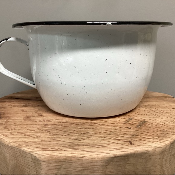 ⚫️ Huge - Enamelware Lighthouse Themed - Home / Bathroom Decor Piece - Like New - Picture 4 of 13